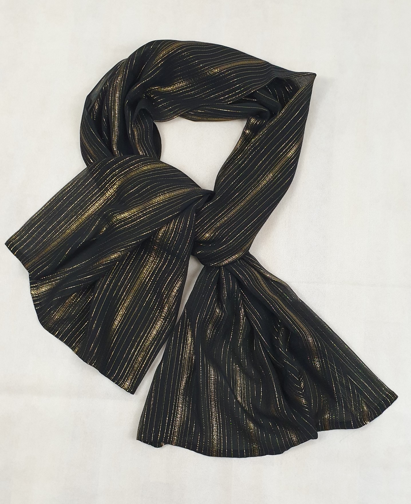 Hedvábná dvojitá šála - černo zlatá