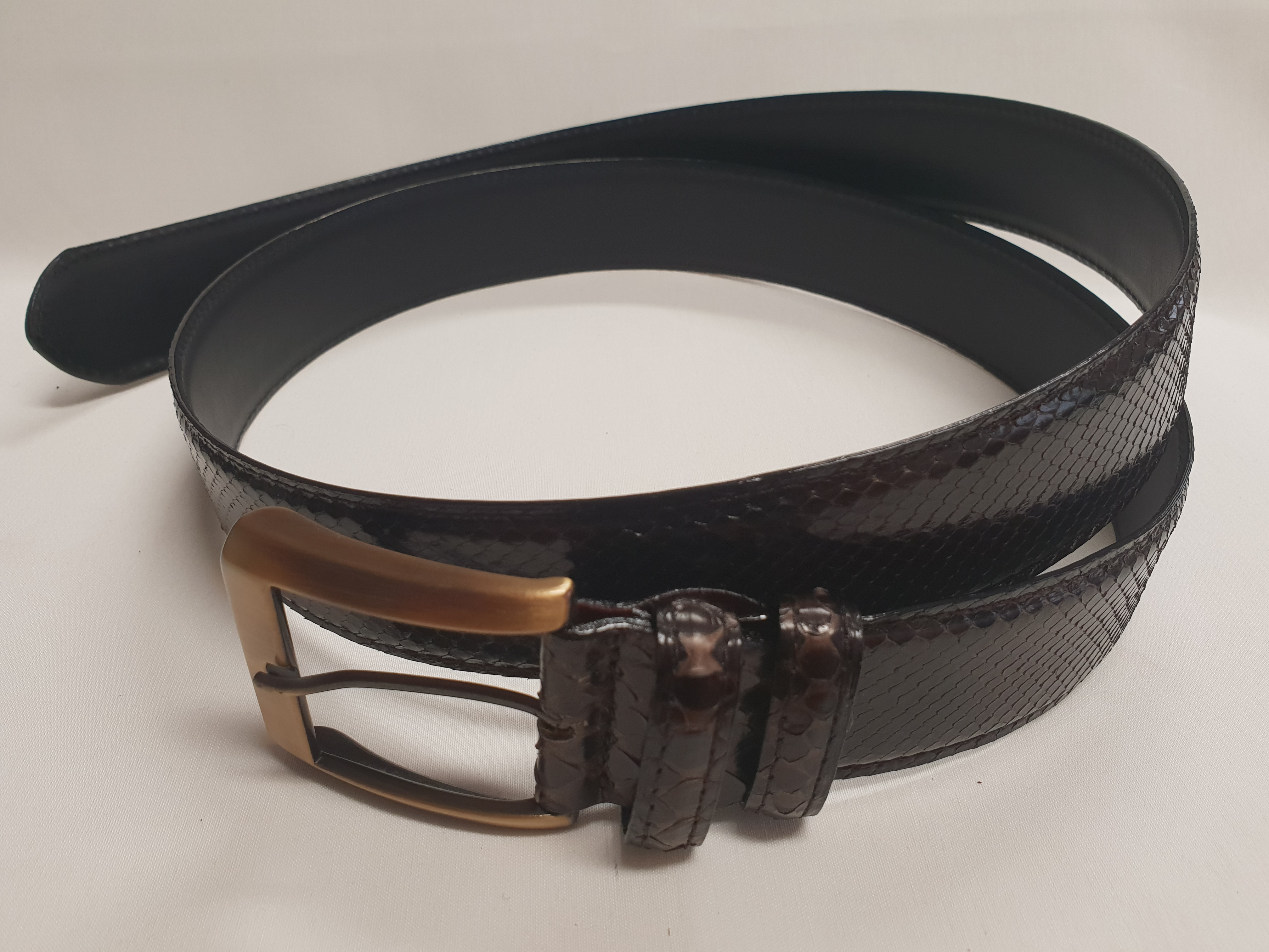 Pásek z hadí kůže 4cm - tmavě hnědá