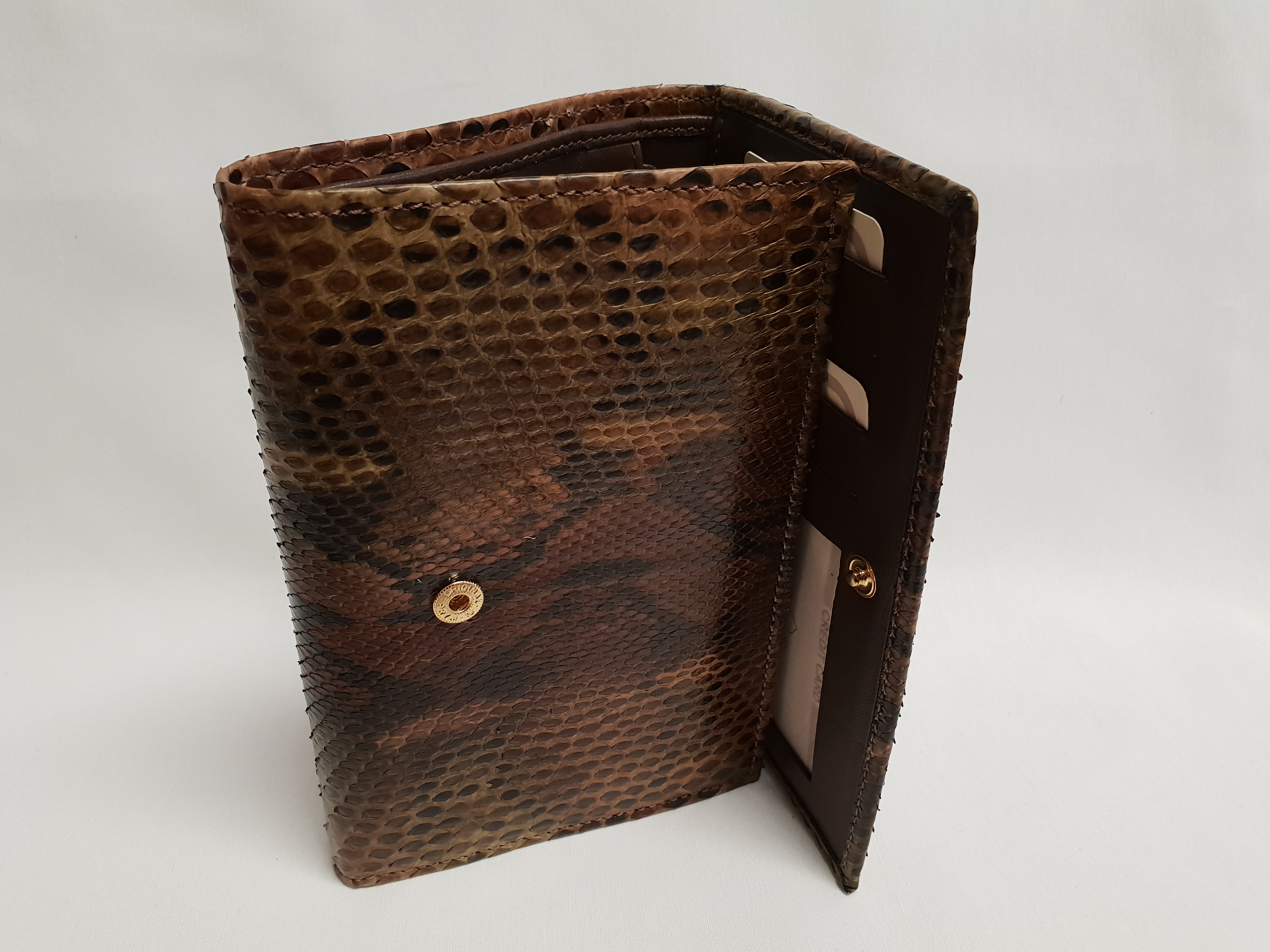 Dámská peněženka z hadí kůže hnědá