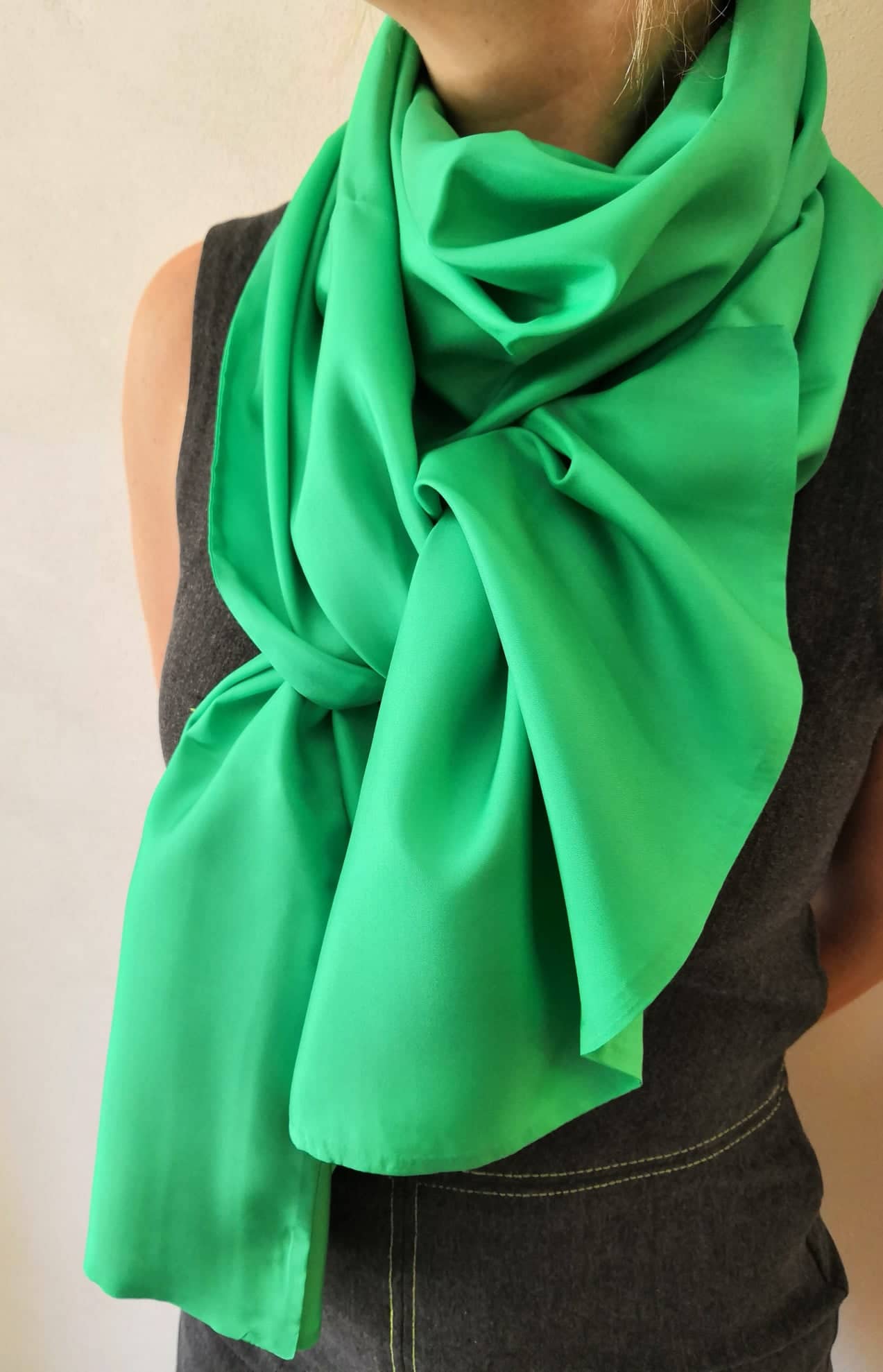 Hedvábná dvojitá šála velká - zelená